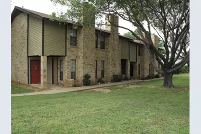 900 Kilkenny Court #B, Denton, TX 76210 - Photo 1