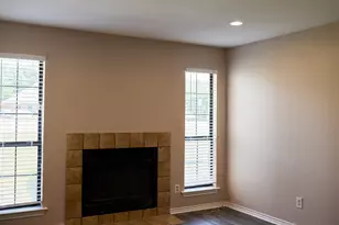 900 Kilkenny Ct, Denton, TX 76210 - Photo 2