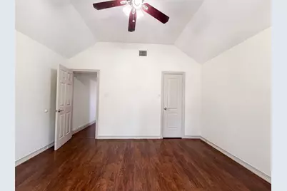 6315 Meadow Glen Drive, Arlington, TX 76018 - Photo 16