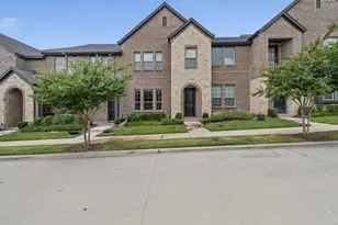 313 McConathy Wy, Flower Mound, TX 75028 - Photo 2