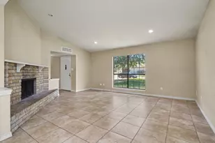 7107 Blackberry Dr, Arlington, TX 76016 - Photo 8