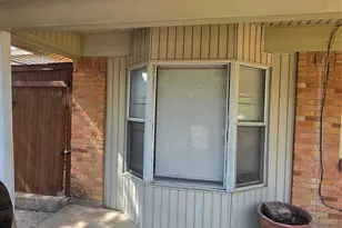 2539 Hillsboro Ave, Dallas, TX 75228 - Photo 1