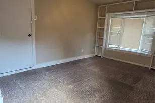 2539 Hillsboro Ave, Dallas, TX 75228 - Photo 10