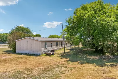 5433 State Highway 160, Whitewright, TX 75491 - Photo 12