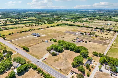 5433 State Highway 160, Whitewright, TX 75491 - Photo 8