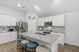 3728 Maroon Creek Rd, Aubrey, TX 76227 - Photo 10