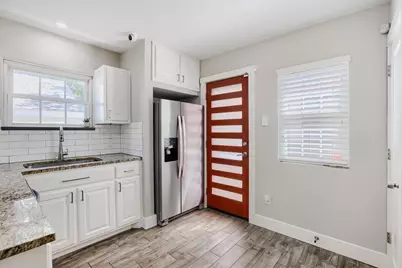 514 S Westmoreland Road, Dallas, TX 75211 - Photo 8