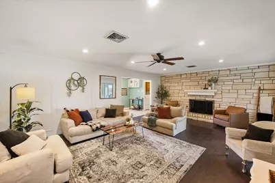 1415 Moss Rose Circle, Irving, TX 75061 - Photo 14