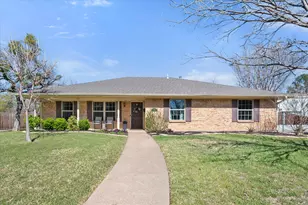 1415 Moss Rose Cir, Irving, TX 75061 - Photo 1