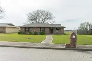 1715 Jenkins Ln, Glenn Heights, TX 75154 - Photo 1