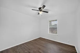 1715 Jenkins Ln, Glenn Heights, TX 75154 - Photo 10