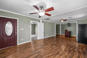 1807 S 19th St, Waco, TX 76706 - Photo 2