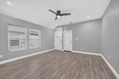 608 E College Street #610, Sherman, TX 75090 - Photo 8
