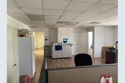 1039 N Interstate 35 Highway N #E, Carrollton, TX 75006 - Photo 10