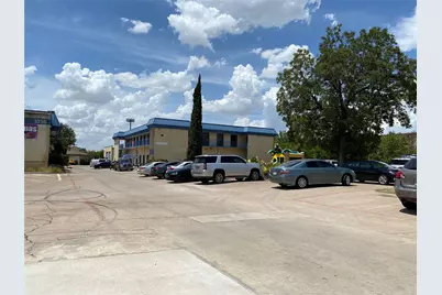 1039 N Interstate 35 Highway N #E, Carrollton, TX 75006 - Photo 2