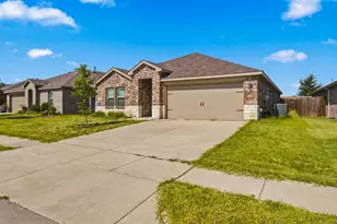 601 Banner Ave, Royse City, TX 75189 - Photo 2