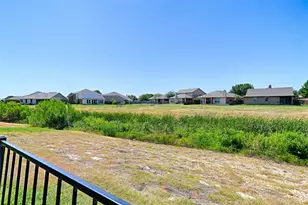 10969 Hawks Landing Rd, Fort Worth, TX 76052 - Photo 30