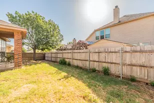 10844 Irish Glen Trail, Fort Worth, TX 76052 - Photo 38