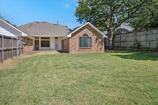 1902 Buffalo Bend Dr, Lewisville, TX 75067 - Photo 22