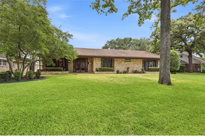 2308 Briarwood Boulevard, Arlington, TX 76013 - Photo 4