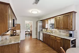 2308 Briarwood Blvd, Arlington, TX 76013 - Photo 16