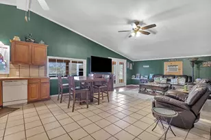 111 Cypress Bay Dr, Milam, TX 75959 - Photo 30