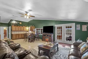 111 Cypress Bay Dr, Milam, TX 75959 - Photo 32