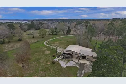 111 Cypress Bay Drive, Milam, TX 75959 - Photo 4