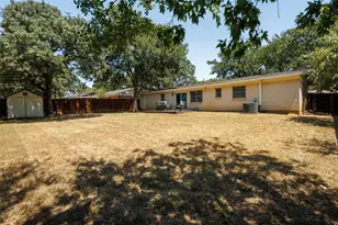 64 Somerset Terrace, Bedford, TX 76022 - Photo 36