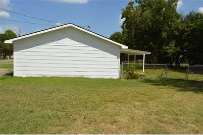 3321 Eastland Avenue, Greenville, TX 75402 - Photo 34