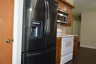 3321 Eastland Ave, Greenville, TX 75402 - Photo 14