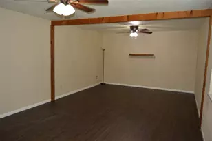 3321 Eastland Ave, Greenville, TX 75402 - Photo 4