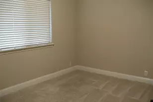 1728 Yellowthroat Dr, Little Elm, TX 75068 - Photo 16