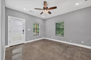 707 E Woodard St, Denison, TX 75021 - Photo 10