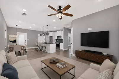 707 E Woodard Street, Denison, TX 75021 - Photo 2