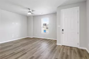 6717 Glimfeather Dr, Fort Worth, TX 76179 - Photo 12