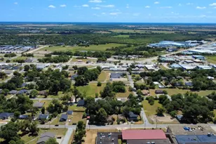 921 S Medora St, Terrell, TX 75160 - Photo 18