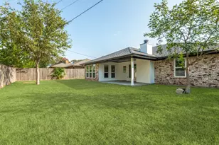 2025 Normandy Dr, Hurst, TX 76054 - Photo 12