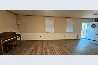 509 Hillcrest Drive, Tool, TX 75143 - Photo 10