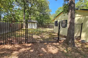 509 Hillcrest Dr, Tool, TX 75143 - Photo 14