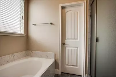 300 Rugby Lane, McKinney, TX 75072 - Photo 12