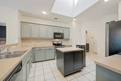 8005 Joshua Tree Court, Arlington, TX 76002 - Photo 6