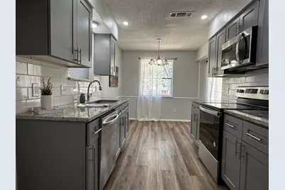 2442 February Lane, Grand Prairie, TX 75050 - Photo 2