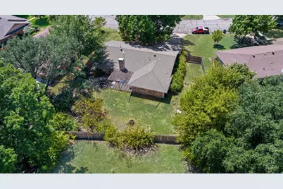2228 Picadilly Lane, Denton, TX 76209 - Photo 36
