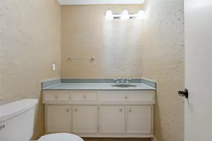 9 Country Lake Dr, Carrollton, TX 75006 - Photo 20