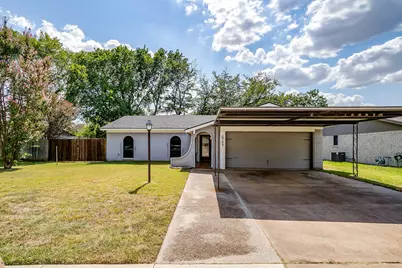 6709 Summit Ridge Drive, Watauga, TX 76148 - Photo 2