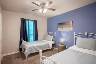 641 Furlong Dr, Dallas, TX 75211 - Photo 22