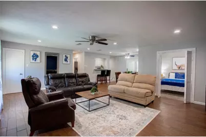 641 Furlong Drive, Dallas, TX 75211 - Photo 16