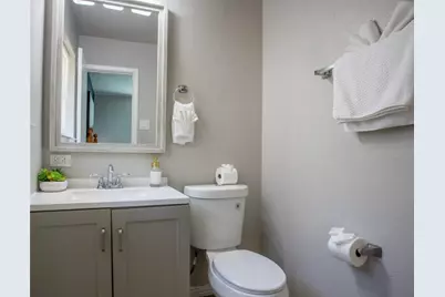 641 Furlong Drive, Dallas, TX 75211 - Photo 24