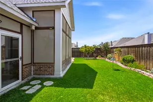 921 Viburnum Dr, Fort Worth, TX 76131 - Photo 36
